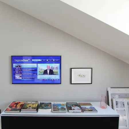 Loft Am Mit Privatem Badestrand Und Klimaanlage Apartment *